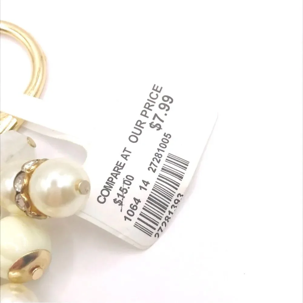 Gold Chic Initial C Keychain